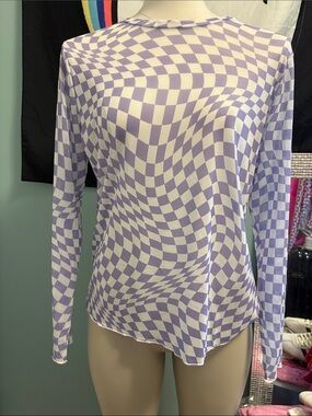Optical-Print Long Sleeve Top in Lavender and White